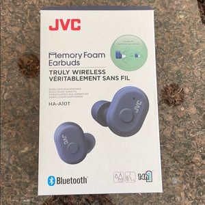 Bluetooth earbuds